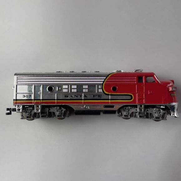 Bachmann Santa Fe #307 HO F9 A-Unit Diesel Locomotive Engine Silver Red Train - Picture 4 of 9